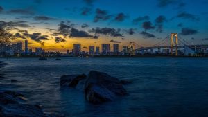 HOME Culinaire reis proeven van Azië: sushi van Japanse chef, pad thai uit Bangkok en dim sum in Hongkong aan boord